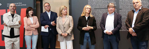 La exposición inmersiva ‘Connectem’ repasa las cuatro décadas de historia de TV3 y Catalunya Ràdio