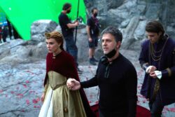 Juan Carlos Fresnadillo en el rodaje de 'Damsel'