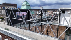 Leyard - DFI - Cine azotea