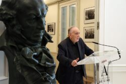 Fernando Méndez-Leite anuncia Goyas 2026 (Foto: Academia de Cine)