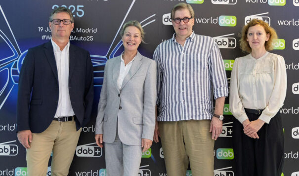 WorldDAB Automotive 2025 - Madrid - Tobias Nielsen Jacqueline Bierhorst Stefan Möller y Edita Kudlacova
