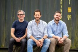 Fundadores de EngineLab, de izquierda a derecha: Matthew Herman, Daniel Goller y Sam Reid.