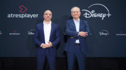 Atresplayer - Disney - José Antonio Antón Director General de Atresmedia Audiovisual y Simon Amselem consejero delegado The Walt Disney Company España Portugal