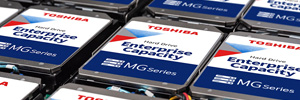 Toshiba rompe la barrera Petabyte con su nuevo almacenamiento multimedia en IBC 2025