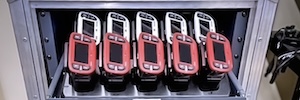 Riedel equipa a la Universidad de Arizona con una red de intercomunicación híbrida para producciones IP