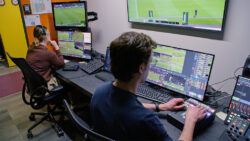 Riedel - EFL - SimplyLive - Producción remota - Remote production