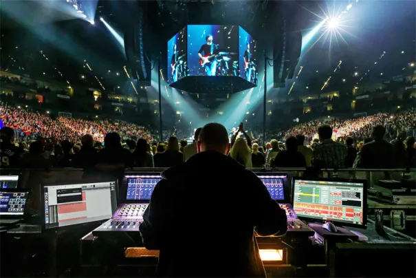 Avid - Venue S6L - Dante HD