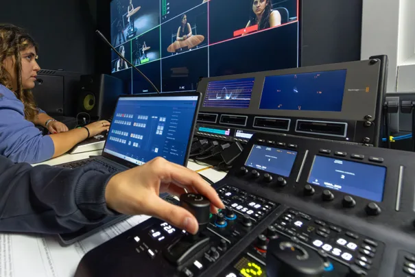 Blackmagic Design - Formación audiovisual - Grandes broadcasters - Escuela Secundaria Joao de Deus