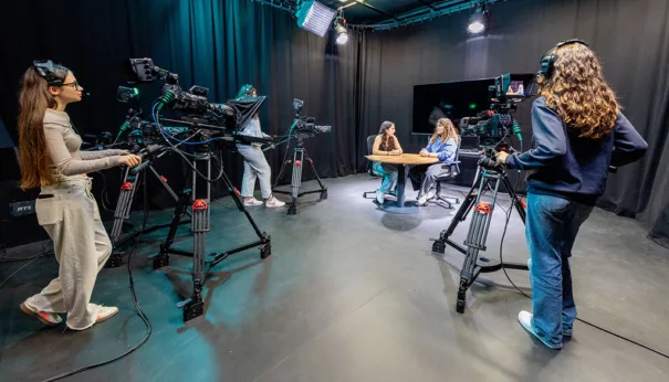 Blackmagic Design - Formación audiovisual - Grandes broadcasters - Escuela Secundaria Joao de Deus