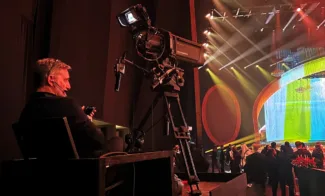 Gravity Media - Riad - UHD - Año nuevo