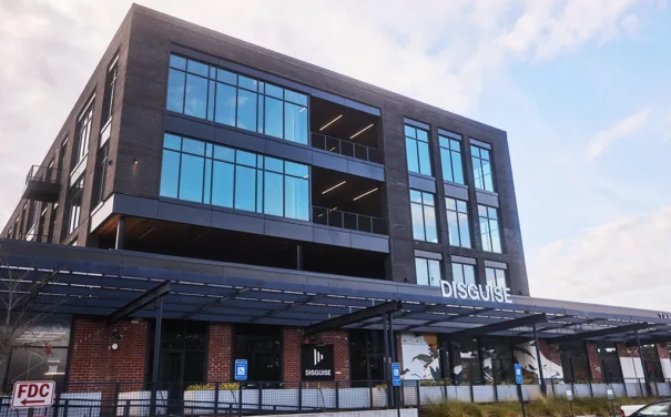 Disguise - Atlanta - Experience - Oficinas Showroom