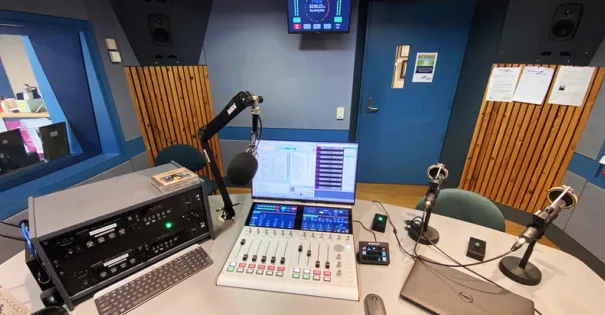 DHD SX2 - ArtSound FM