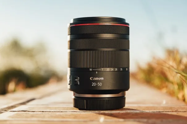 Canon RF 20-50 mm f/4L IS USM PZ