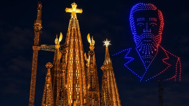 Leon XIV Sagrada Familia 