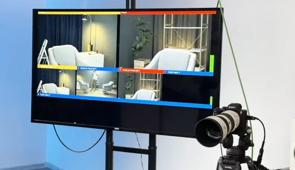 Philips - Display - Plato - Mute Madness Studio