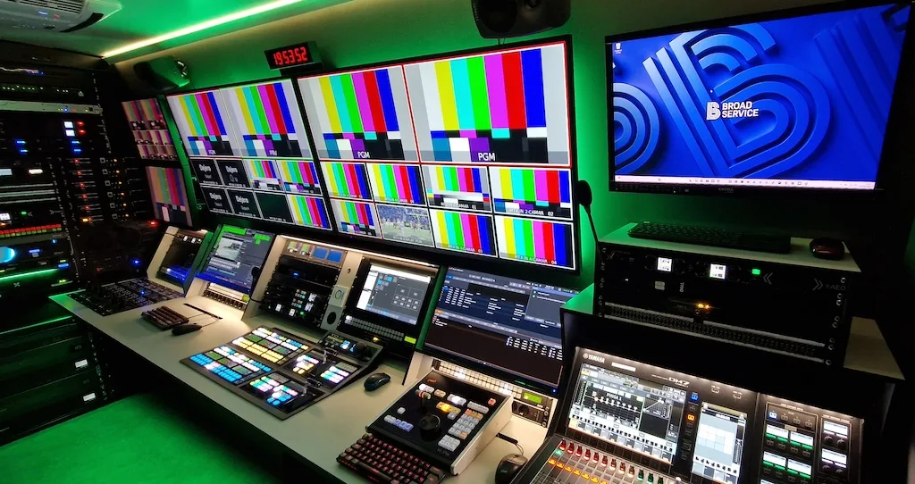 UM Tv Melilla (Broad Service)