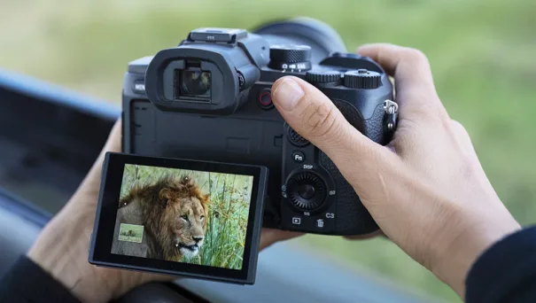 Sony - RX10 V