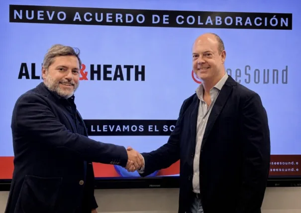 Spyros Pappas, EMEA Sales Manager de Allen & Heath, y Nacho Alberdi, CEO de SeeSound