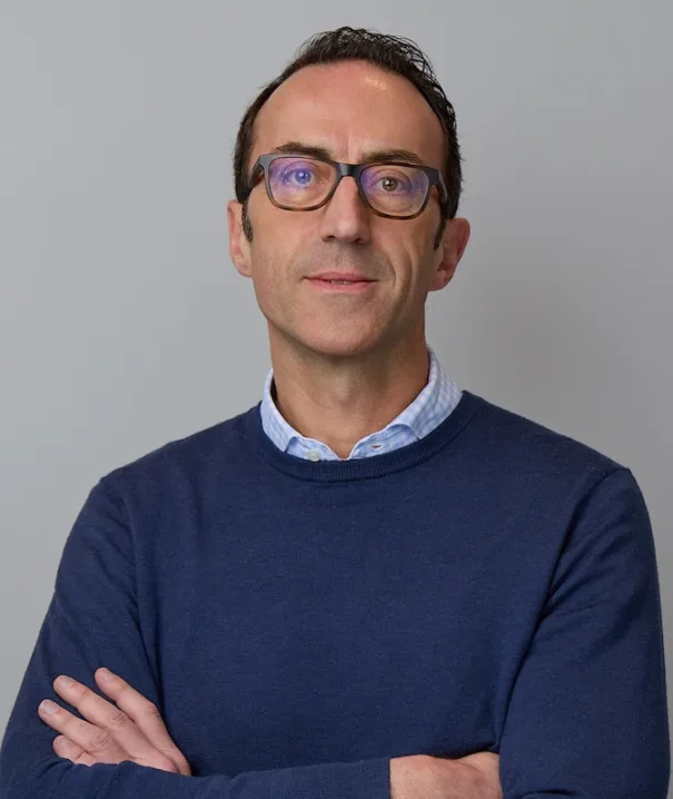 Eduardo Martínez